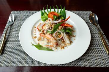 בית מלון כפרי Lbn Asian