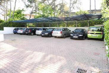 هتل Oasi