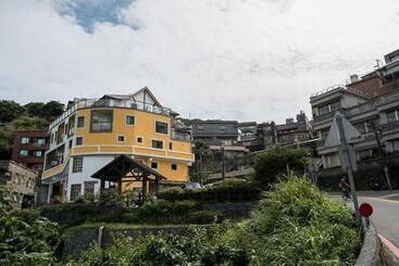 تختخواب و صبحانه Arabian Nights In Jiufen