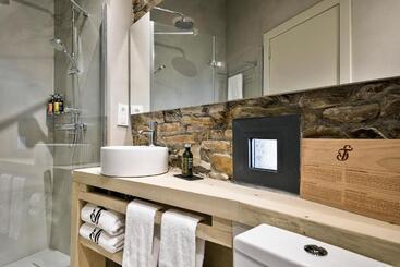 تختخواب و صبحانه Set Terres   La Villa De Llívia   Adults Only