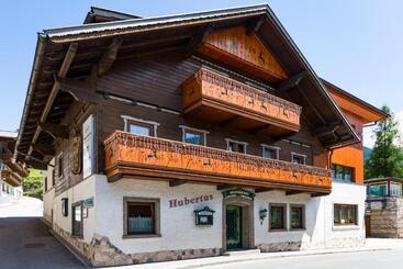 هتل Haus Hubertus