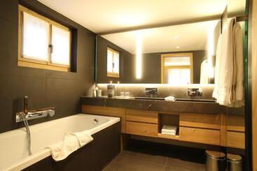 هتل Hôtel De Rougemont & Spa