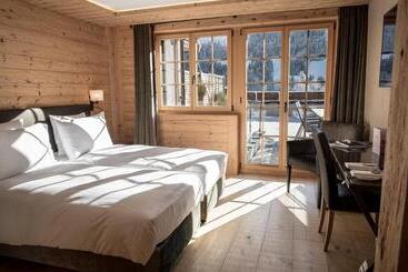 هتل Hôtel De Rougemont & Spa