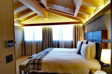 هتل Hôtel De Rougemont & Spa