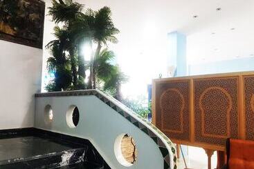 هتل Hôtel Ryad Tetouan