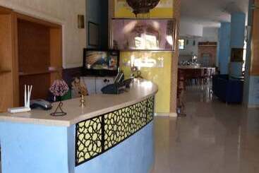 هتل Hôtel Ryad Tetouan