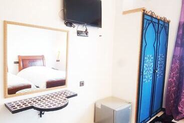 هتل Hôtel Ryad Tetouan