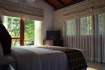 هتل Kings Pavilion Luxury