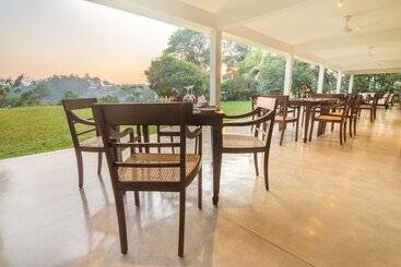 هتل Kings Pavilion Luxury