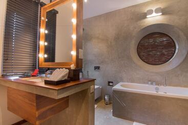 هتل Kings Pavilion Luxury