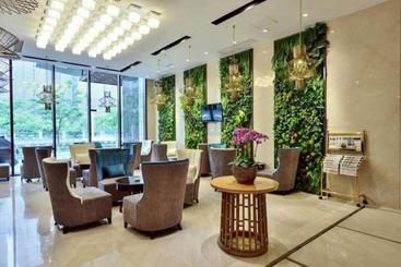 هتل Ramada Wuhan Jianghan