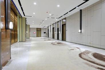 هتل Ramada Wuhan Jianghan