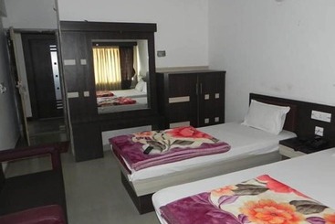 هتل Rohini International