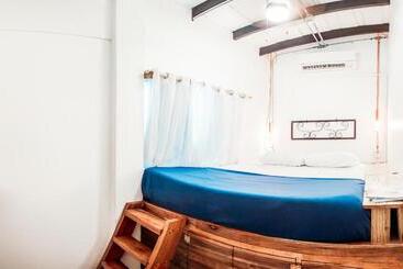 هتل Selina Santa Teresa North   Hostel