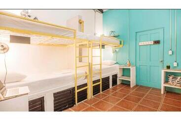 هتل Selina Santa Teresa North   Hostel