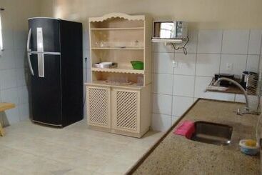 Le Monde Hostel   Suites E Camas