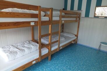 Max Hostel