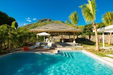 Marguery Villas - Riviere Noire