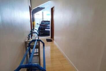 استراحتگاه Pescadores Suites Moalboal