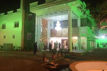 Babian Imperial Resort