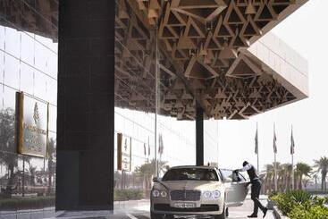 Four Seasons Hotel Kuwait At Burj Alshaya