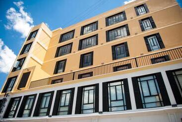 Grand Hotel Urban