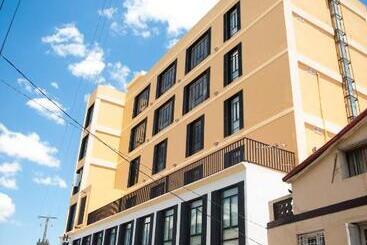 Grand Hotel Urban