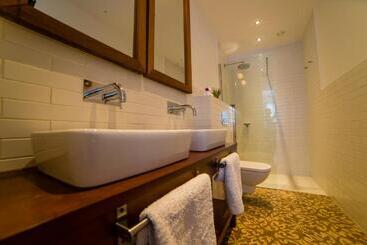 Grand Hotel Urban