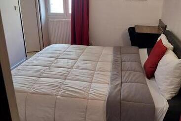 هتل Hôtel Jean Xxii