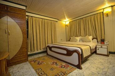 هتل Yuma D Homestay