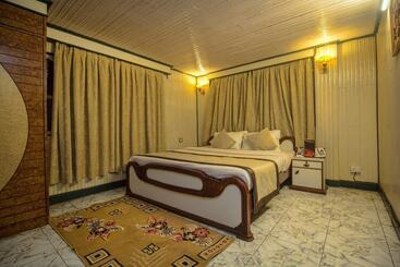 هتل Yuma D Homestay