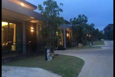 هتل Nutchana Hill Boutique