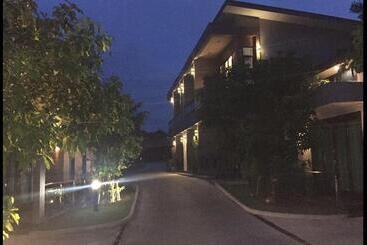 هتل Nutchana Hill Boutique