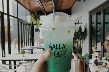 هتل The Galla