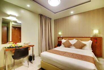 هتل Unima Grand