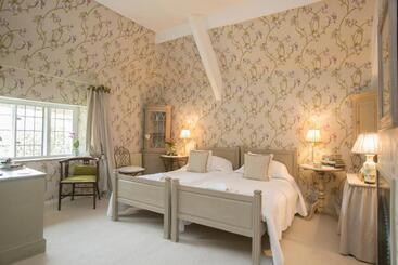 Tudor Cottage B&b Frampton