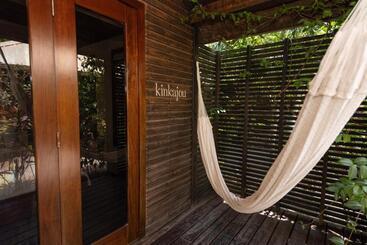 تختخواب و صبحانه Pur Boutique Cabanas, Adults Only