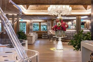 호텔 Ultima Gstaad Residences