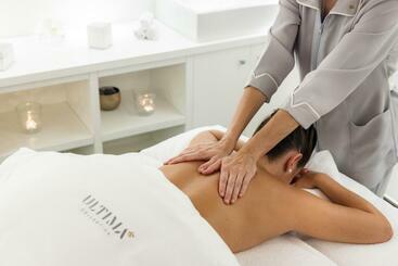 호텔 Ultima Gstaad Residences