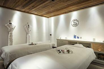 호텔 Ultima Gstaad Residences