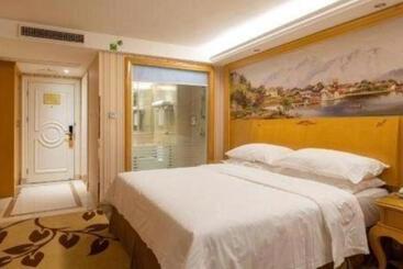 هتل Vienna International Shanghai Nanxiang