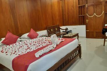 Sun View Beach Resort By Citrine
