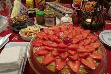 تختخواب و صبحانه Profum Di Bosc