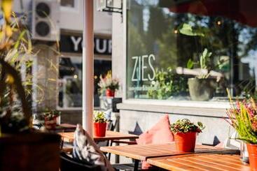 Boutique Hotel Zies