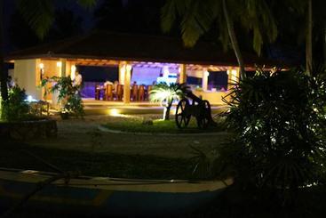 Horizon Kitesurfing Beach Resort
