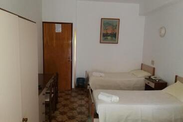 هتل Albergo Europa