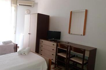 هتل Albergo Europa