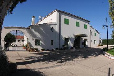 هتل Masseria Marziale
