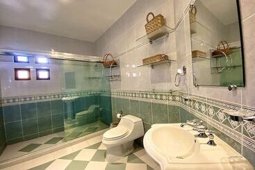 هتل Para Ti   Adults Only