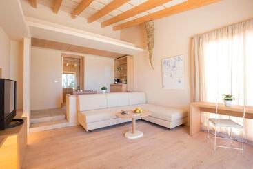 Pleta De Mar, Grand Luxury Hotel By Nature   Adults Only